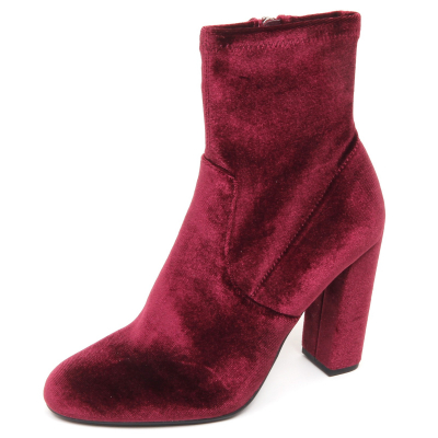 Steve madden 2024 red suede boots